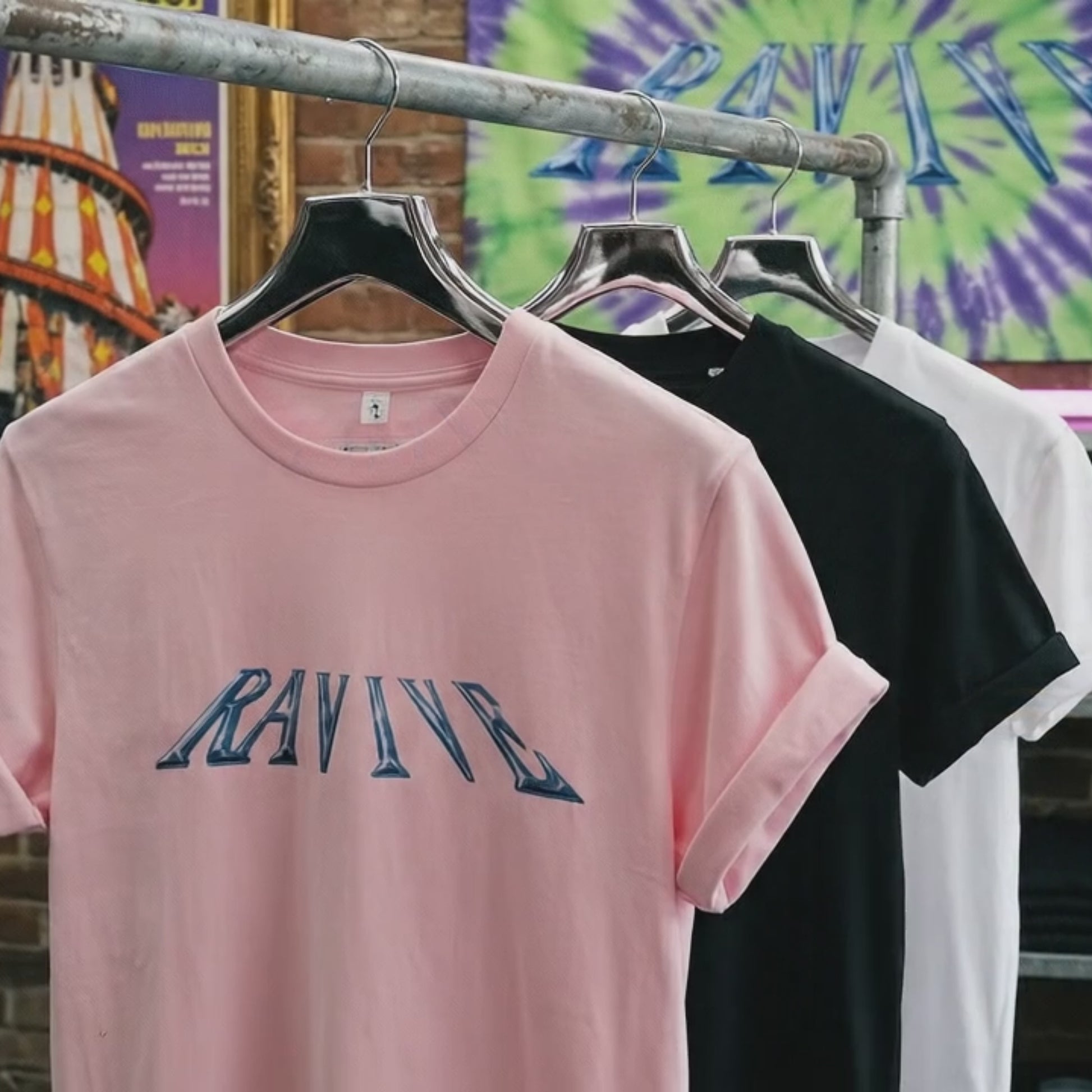 Core Chrome Organic T-Shirt In Pink